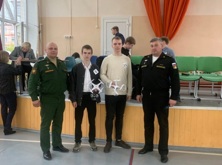 «Битва дронов».