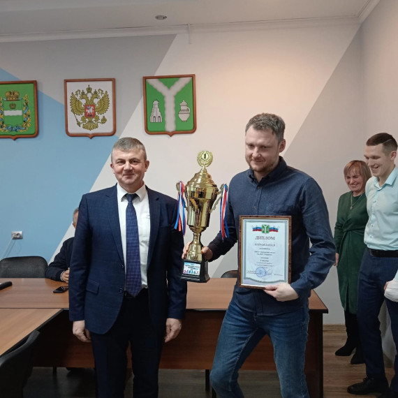 Поздравляем педагогический коллектив лицея с ПОБЕДОЙ в спартакиаде трудовых коллективов!.